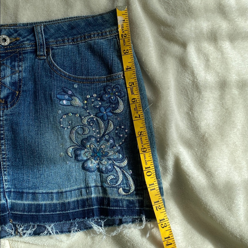Vintage Embroidered Denim Mini Skirt - Blue - Picture 5 of 8